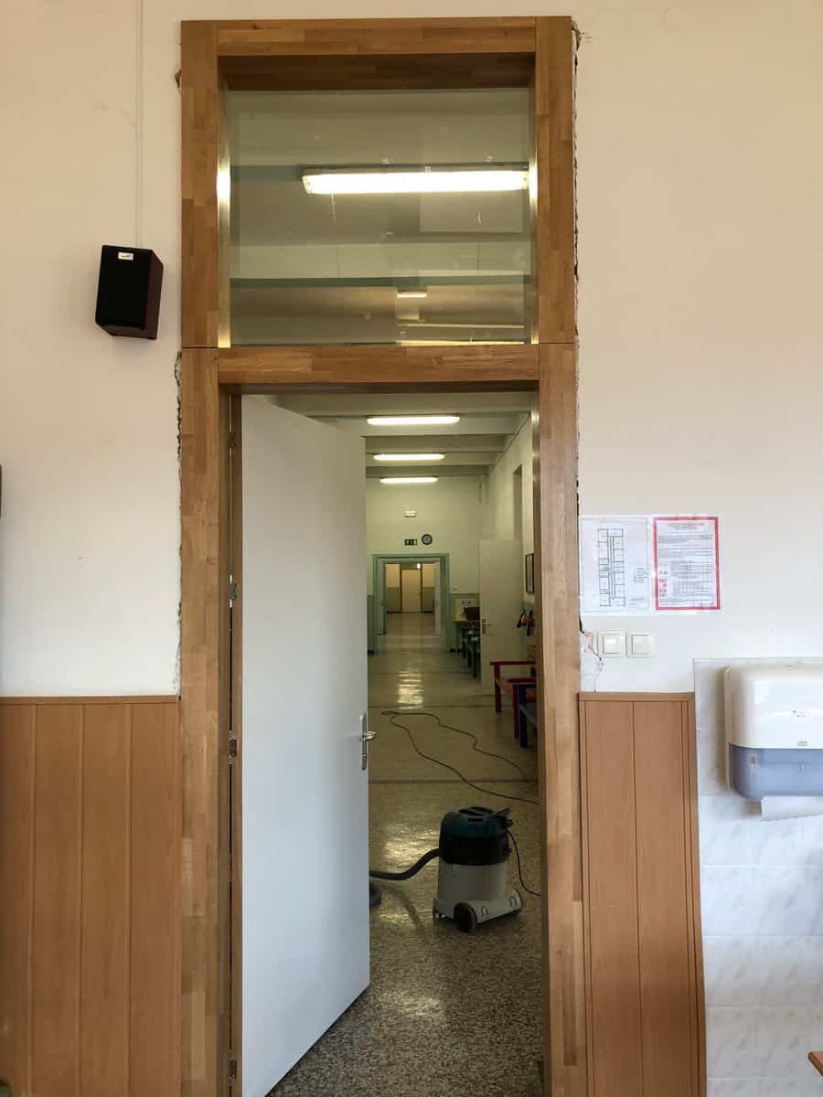 Vrata za učilnice OŠ Selnica ob Dravi 04