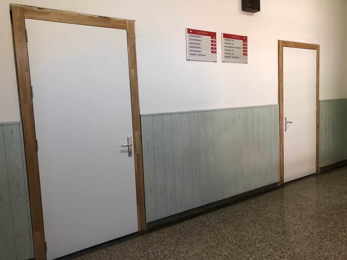 Vrata za učilnice OŠ Selnica ob Dravi 10